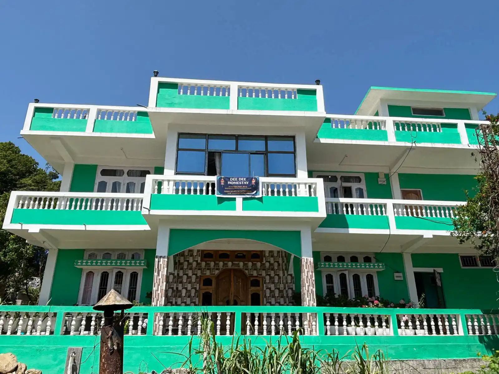 Dee Dee Homestay Dirang exterior view